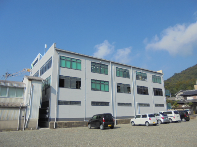 倉敷市内　屋根　カバー工法　改修工事